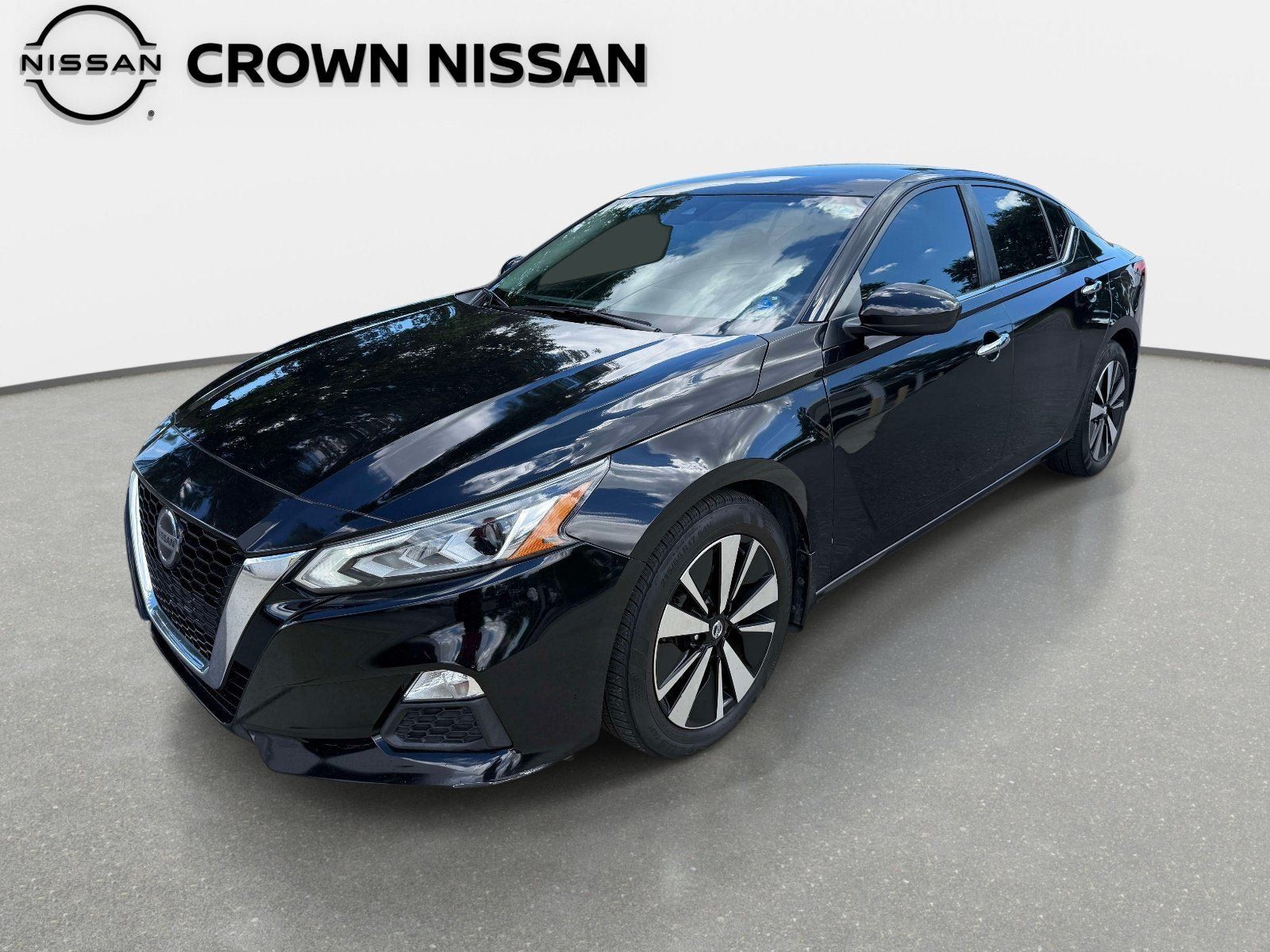 Certified 2021 Nissan Altima 2.5 SV FWD image 2