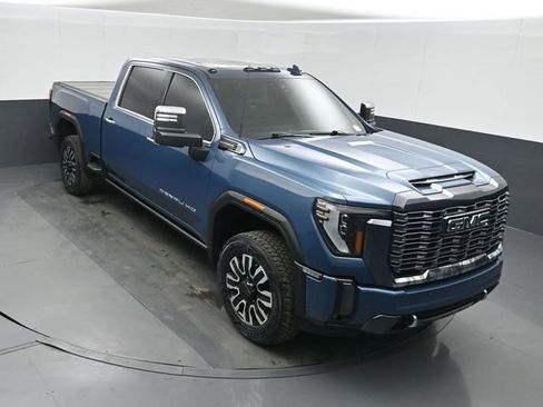Used 2024 GMC Sierra 2500 Denali Ultimate AWD/4WD image 40