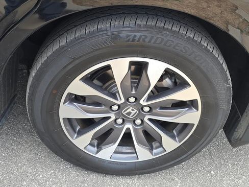 Used 2023 Honda Odyssey EX-L image 6