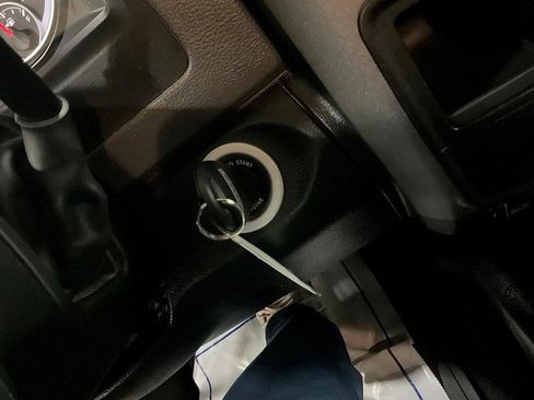 Used 2017 RAM 2500 Tradesman w/ Chrome Appearance Group image 20