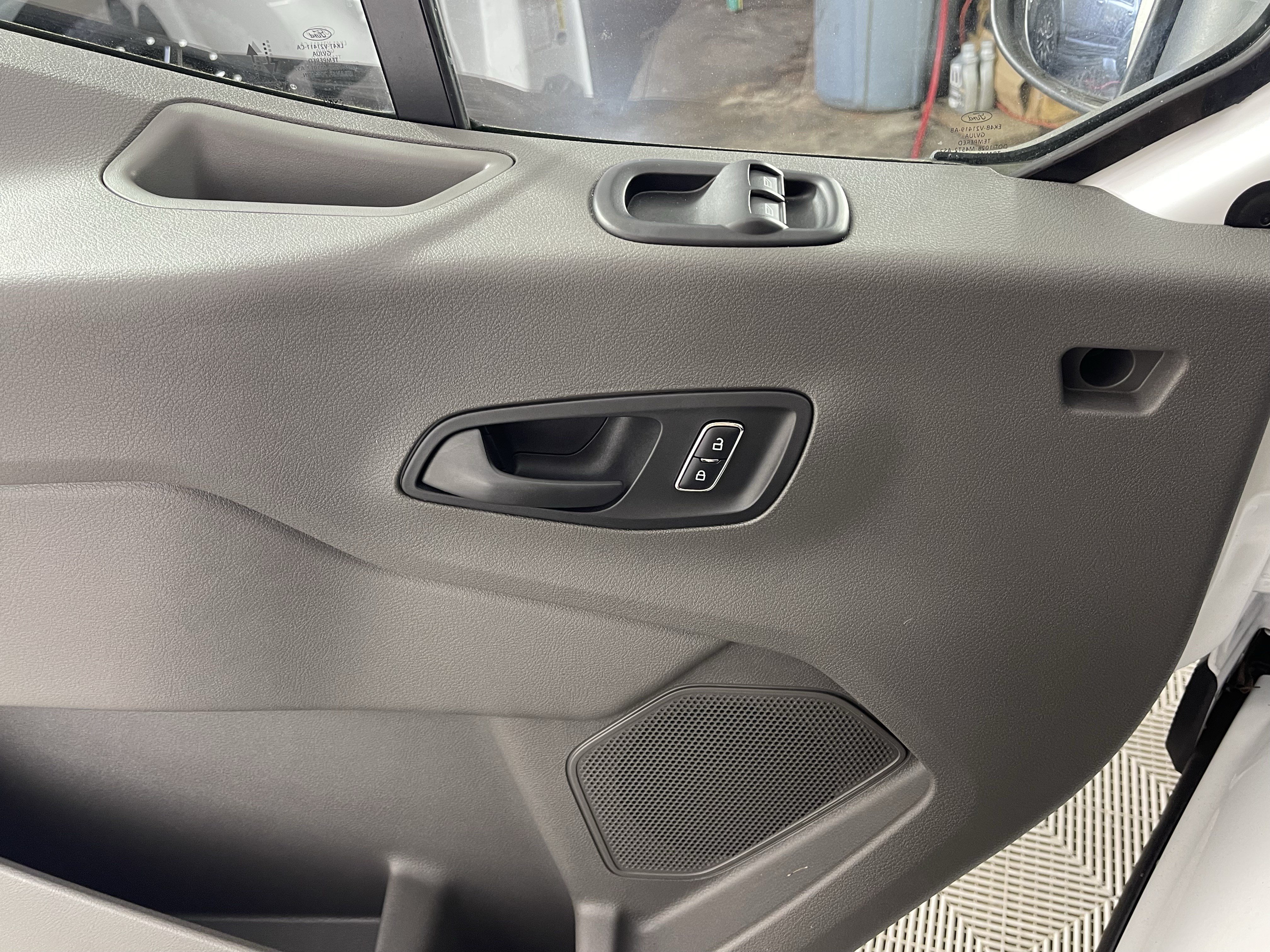 Used 2025 Ford Transit 250 Low Roof w/ Exterior Upgrade Package RWD image 19