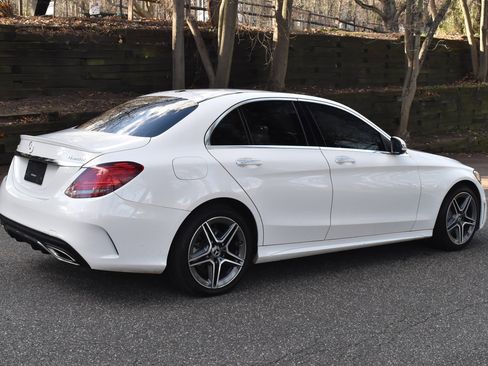 Used 2020 Mercedes-Benz C 300 4MATIC Sedan image 7