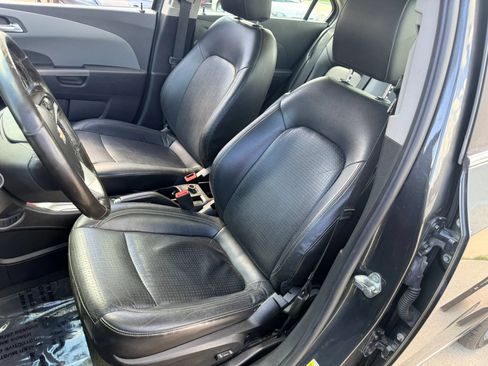 Used 2017 Chevrolet Sonic Premier FWD image 12