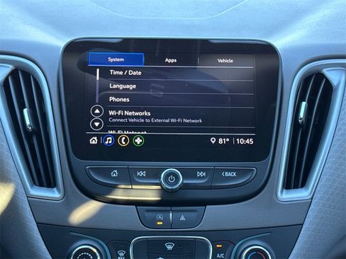 Used 2022 Chevrolet Malibu LS image 23