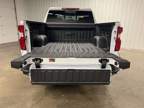 New 2026 Chevrolet Silverado 1500 ZR2 w/ Dark Appearance Package image 6