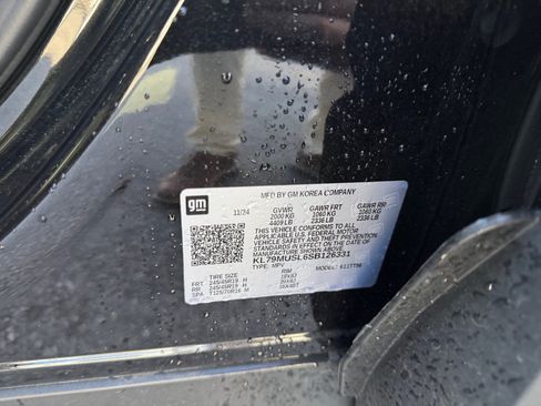 Used 2025 Chevrolet TrailBlazer RS w/ Convenience Package AWD/4WD image 39