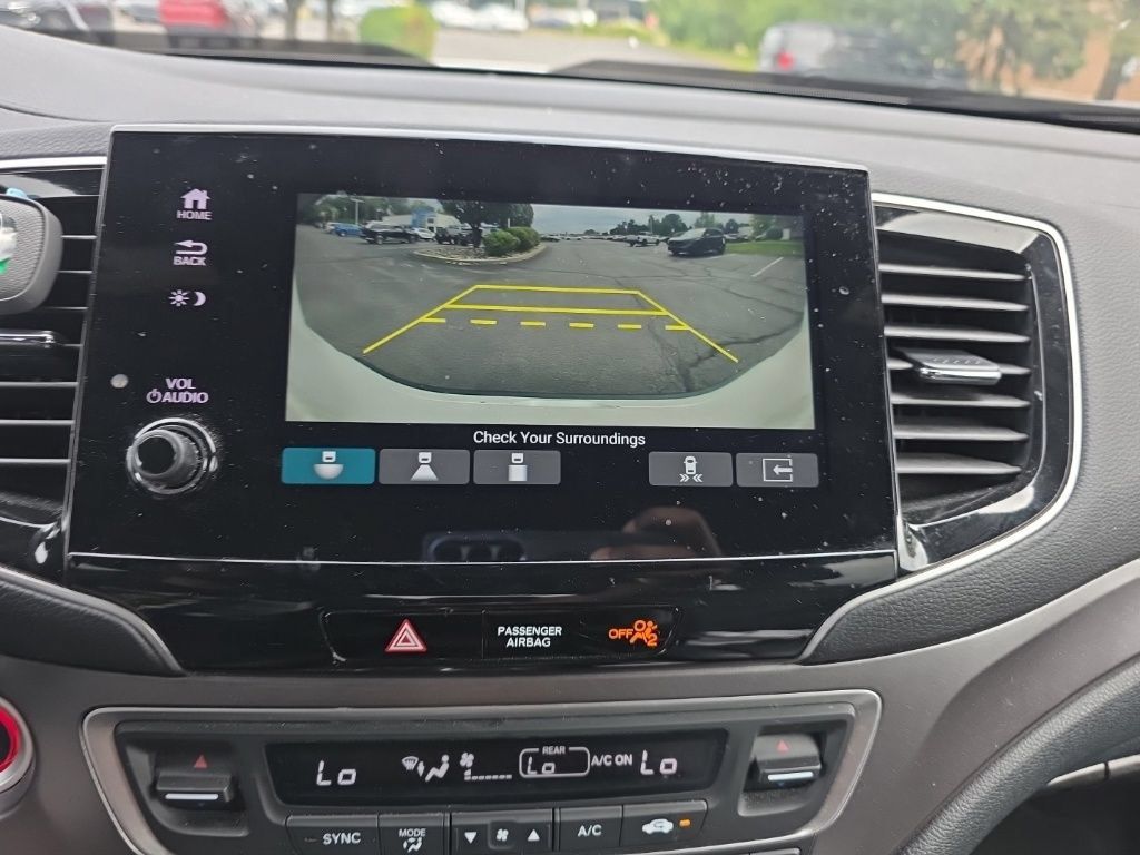 Certified 2023 Honda Passport EX-L image 19