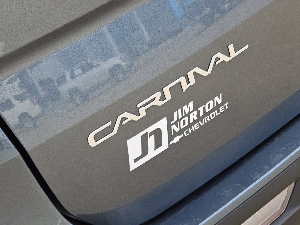 Used 2024 Kia Carnival SX Prestige FWD image 11