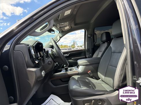 Used 2023 GMC Sierra 1500 SLT w/ SLT Premium Package RWD image 10