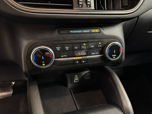 Used 2024 Ford Escape Active FWD image 21