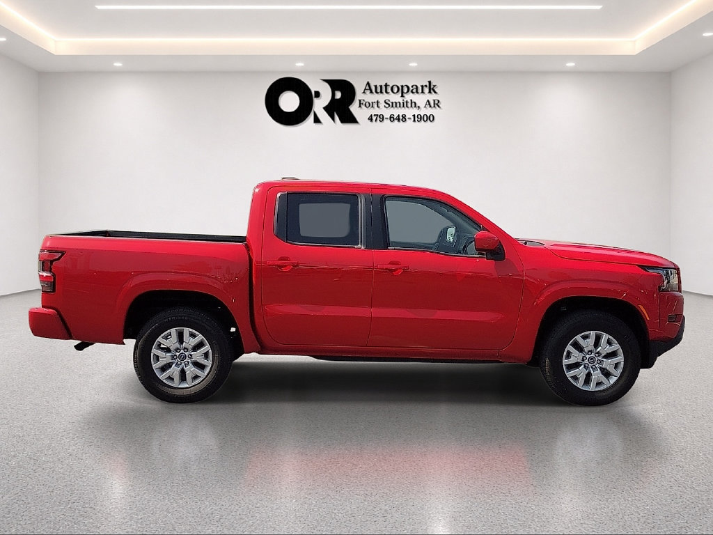 Used 2023 Nissan Frontier SV AWD/4WD image 6