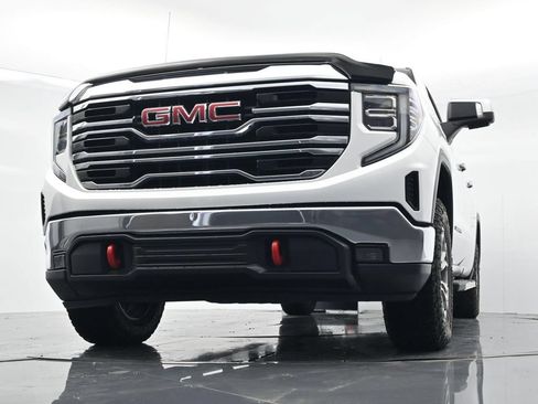 Used 2024 GMC Sierra 1500 SLT RWD image 26