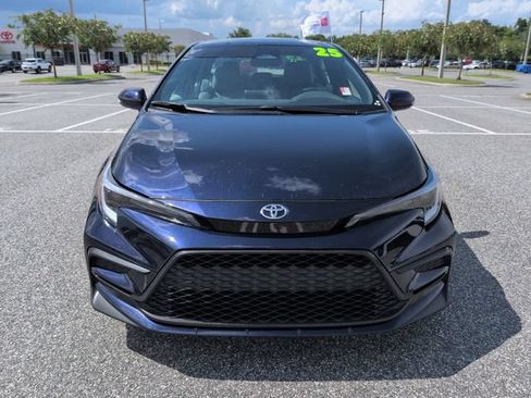 Certified 2025 Toyota Corolla SE FWD image 9