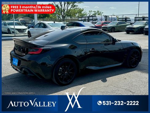 Used 2025 Toyota GR86 Premium w/ ALL Weather Mat Package (TMS) RWD image 7