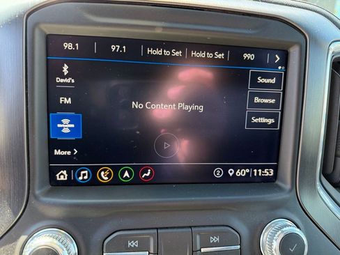 Used 2020 GMC Sierra 2500 AT4 w/ AT4 Premium Package image 15