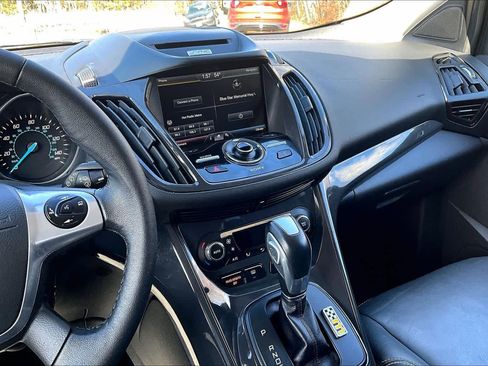 Used 2015 Ford Escape Titanium w/ Equipment Group 301A image 7