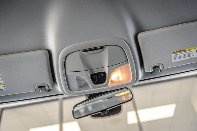 Used 2019 Jeep Cherokee Latitude Plus FWD image 36
