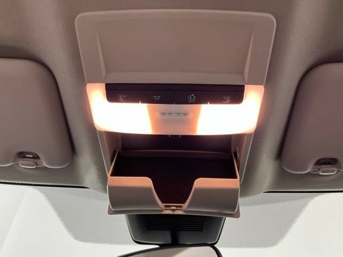 Certified 2025 Nissan Sentra S FWD image 33