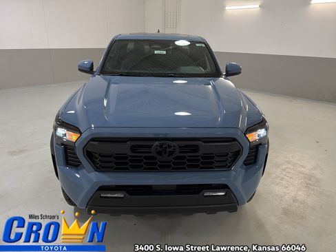 New 2026 Toyota Tacoma TRD Off-Road image 3