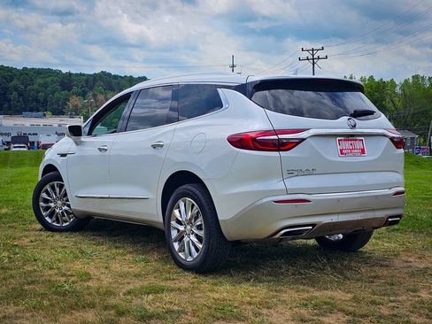 Used 2020 Buick Enclave Premium w/ Sun and Sites Package AWD/4WD image 5