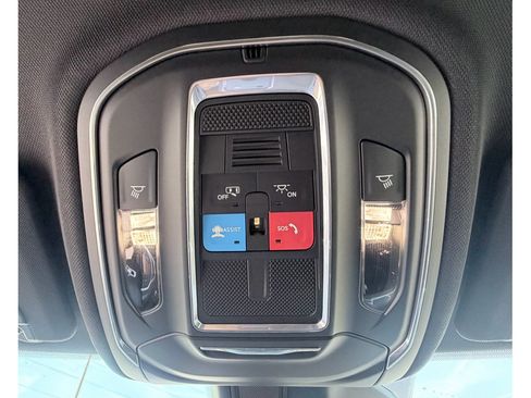 New 2026 Jeep Grand Cherokee Laredo RWD image 15