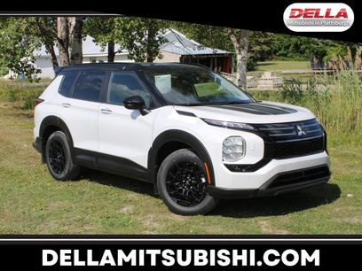New 2025 Mitsubishi Outlander Trail Edition