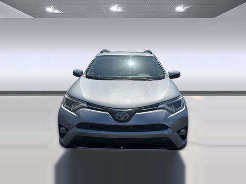 Used 2017 Toyota RAV4 XLE image 6