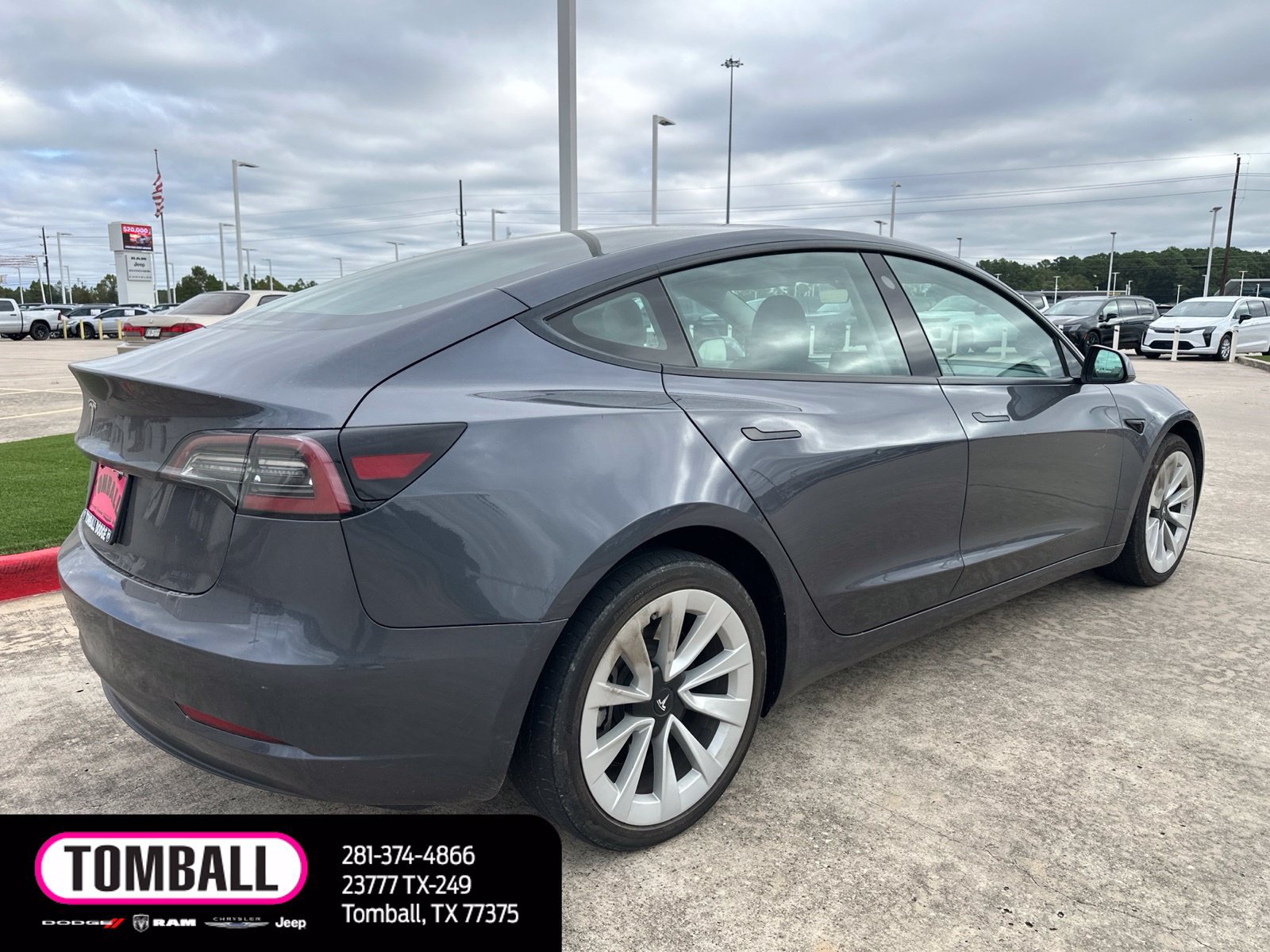 Used 2023 Tesla Model 3 Standard Range RWD image 7