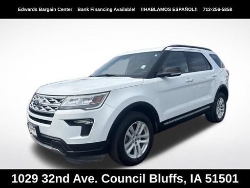 Used 2019 Ford Explorer XLT w/ Equipment Group 201A AWD/4WD image 3
