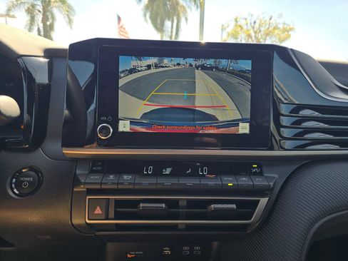 Certified 2025 Toyota Camry SE FWD image 28