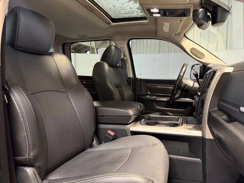 Used 2017 RAM 2500 Laramie w/ Sport Appearance Group AWD/4WD image 21