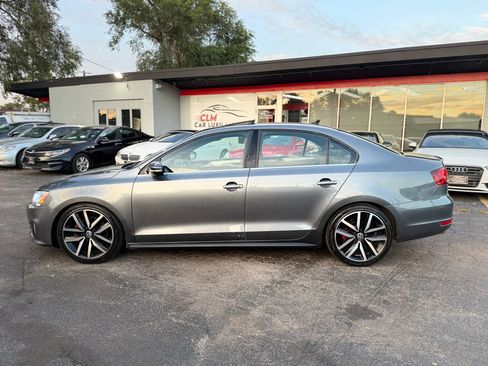 Used 2014 Volkswagen Jetta GLI Autobahn FWD image 6