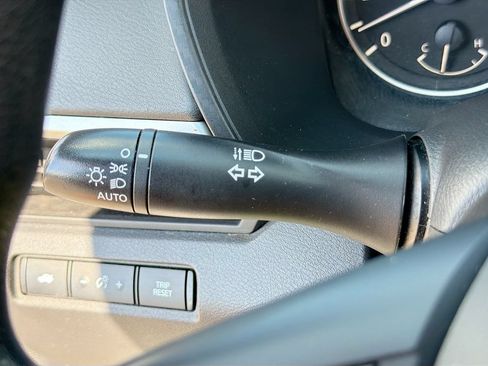 Used 2022 Nissan Altima 2.5 SV FWD image 21