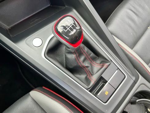 Used 2022 Volkswagen GTI Autobahn FWD image 41