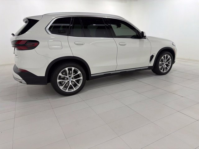 Certified 2024 BMW X5 xDrive40i AWD/4WD image 6