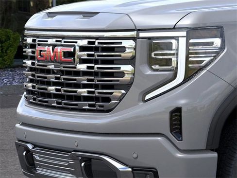 New 2025 GMC Sierra 1500 Denali w/ Denali Reserve Package image 13