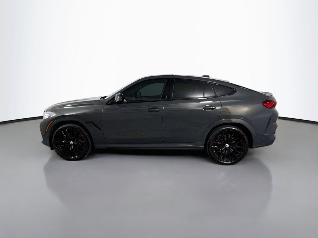 Used 2023 BMW X6 M50i w/ Executive Package AWD/4WD image 8