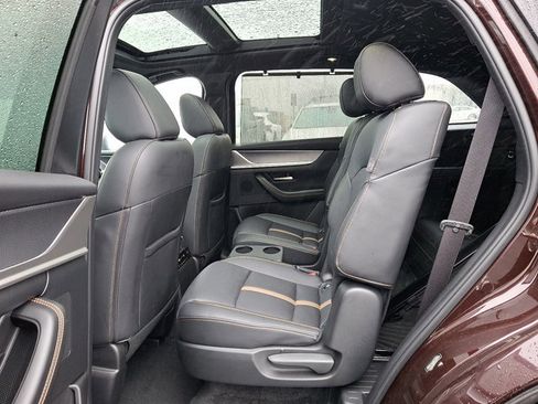 Used 2024 MAZDA CX-90 Plug-In Hybrid w/ Premium Plus image 10