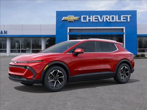 New 2026 Chevrolet Equinox EV LT image 2