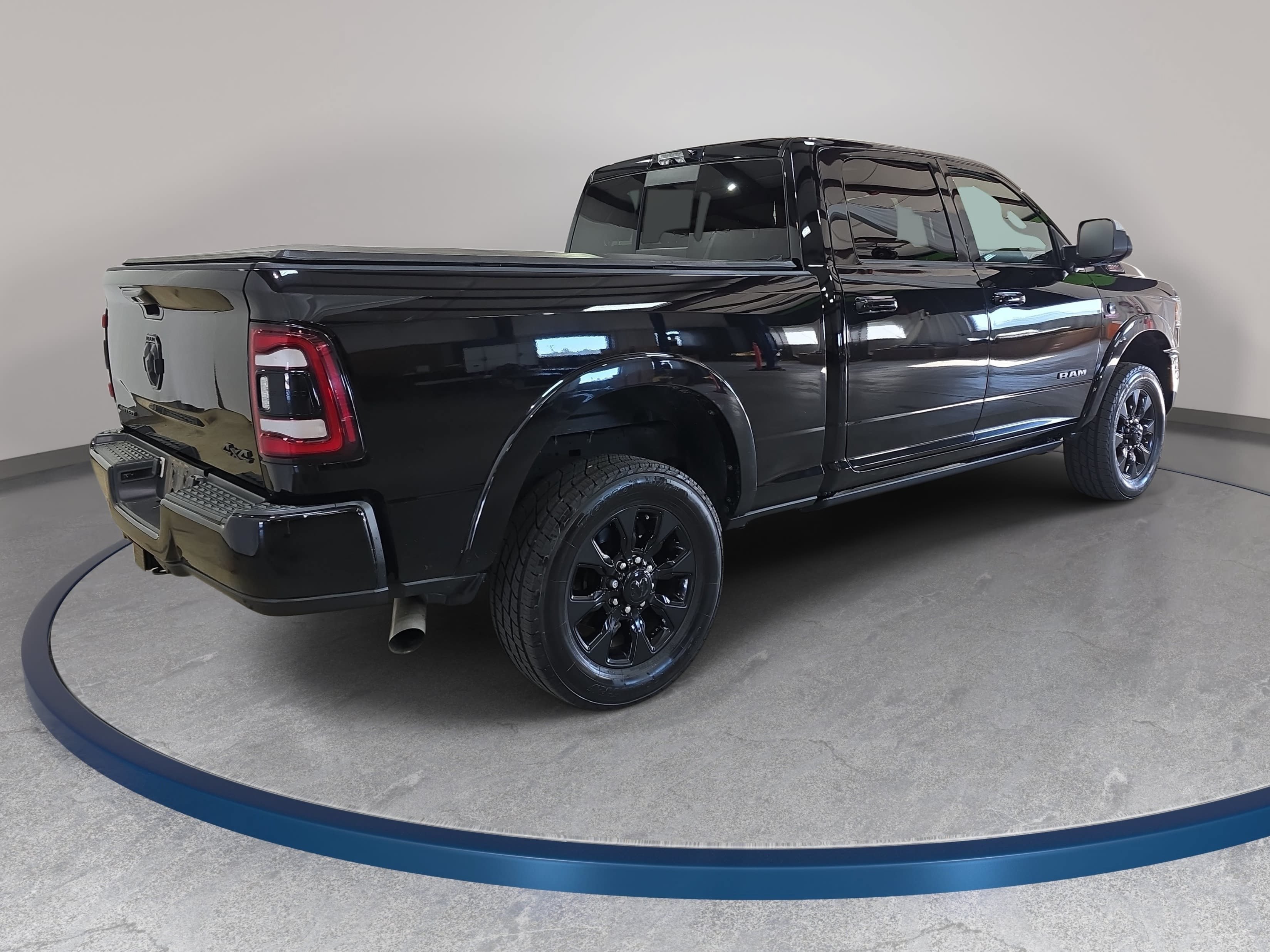 Used 2022 RAM 2500 Limited AWD/4WD image 6