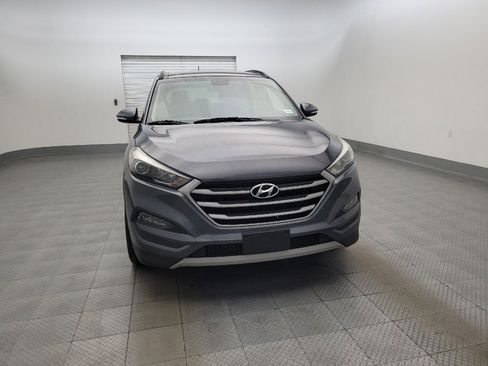 Used 2017 Hyundai Tucson Value FWD image 14