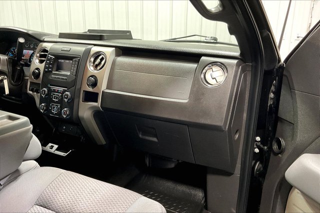 Used 2014 Ford F150 XLT w/ Equipment Group 302A Luxury AWD/4WD image 16