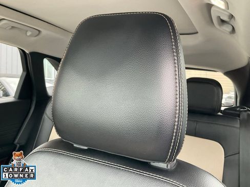 Used 2022 Ford Escape Titanium w/ Titanium Premium Package FWD image 19