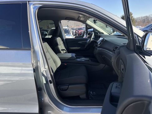 Used 2025 Honda Ridgeline Sport+ image 15