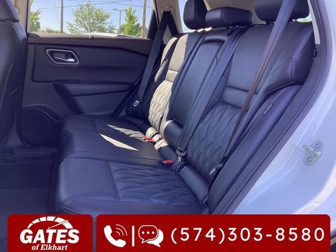 Used 2023 Nissan Rogue Platinum w/ Platinum Premium Package AWD/4WD image 17