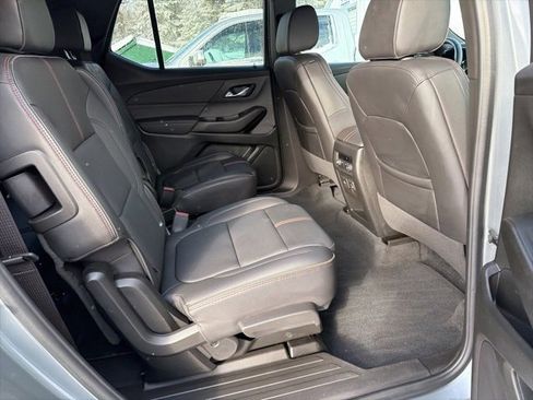 Certified 2023 Chevrolet Traverse RS image 36