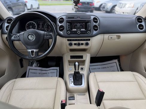 Used 2013 Volkswagen Tiguan SE FWD image 15