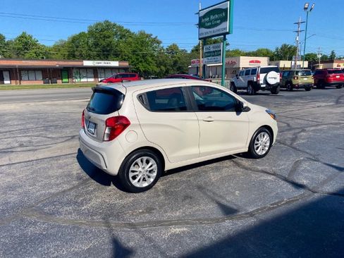 Used 2021 Chevrolet Spark LT FWD image 4