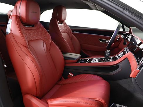 Used 2023 Bentley Continental GT Azure image 39