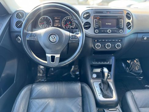 Used 2013 Volkswagen Tiguan SEL image 18